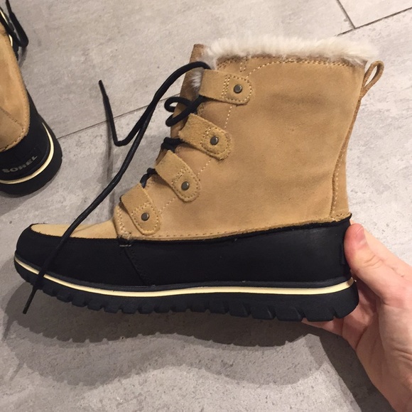 *Sold* New w/o tags Sorel ‘Cozy Joan’ Boots - Picture 7 of 8